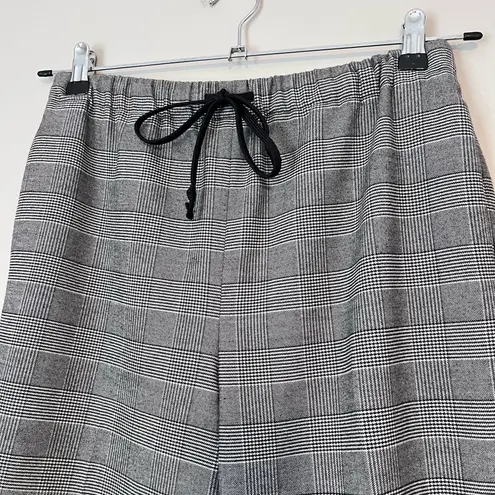 Babaton The Group by Aritzia Jimmy Pull On Flannel Pant Gray Plaid M