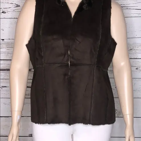 Susan Graver Size XL Brown Faux Suede & Faux Fur Reversible Clasp Front Vest