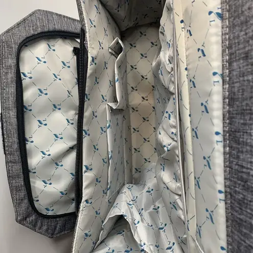 Young Living Essential Oils Messenger Bag Gray Shoulder Strap Many Pockets Clean