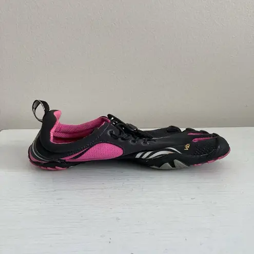 Vibram  FiveFingers Womens KMD Barefoot Running Shoes Size 38 US 7.5-8 Black Pink