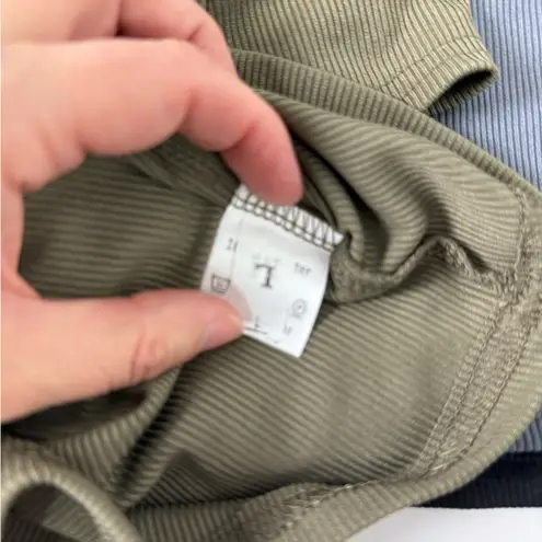 Source Unknown NEW Women's Short Sleeve V-Neck Ribbed Tops Boutique Bundle of 3 Size Large - Image 8