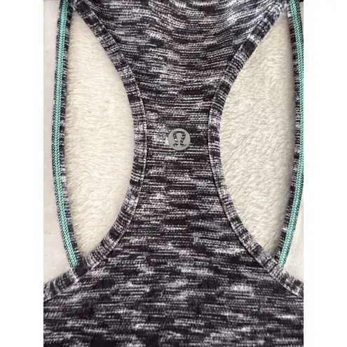 Lululemon  Cool Raceback Tank Size 6, 14 Inches From Pit To Pit Womens