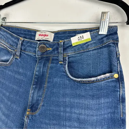 Wrangler NWT  High Rise Bold Boot Jeans Sz 5/6 Medium Wash Bootcut