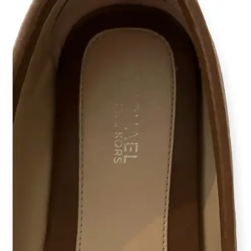 Michael Kors  Womens tan and gold emblem flats