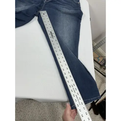 Jennifer Lopez Womans  Capri Blue Jeans18 W Stud Accent