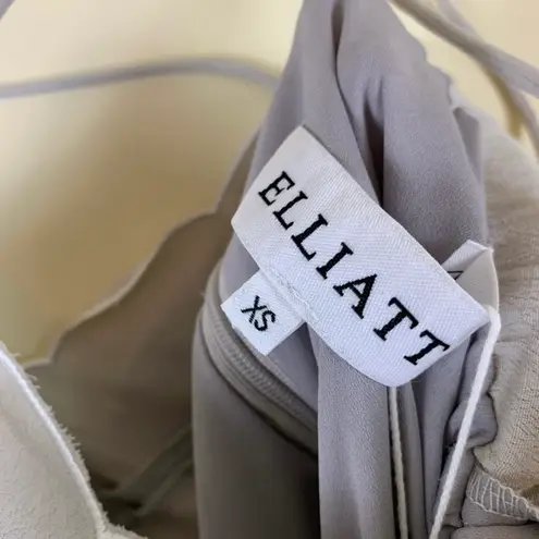 Elliatt Size XS Taupe Elation Ruffle Midi Dress