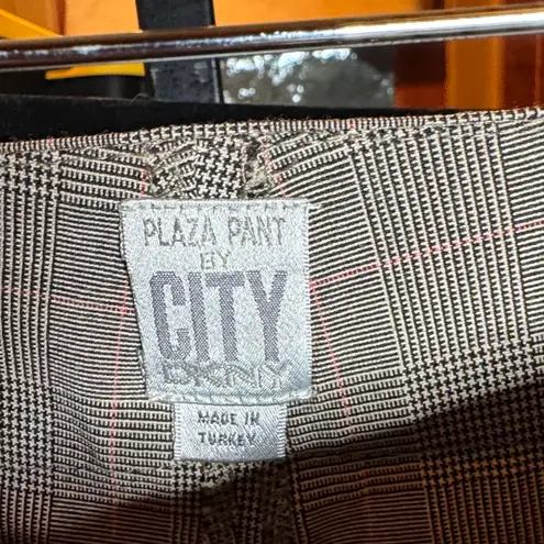 Plaza Pant by City DKNY Black Houndstooth Pants with Peach Accents Size 8