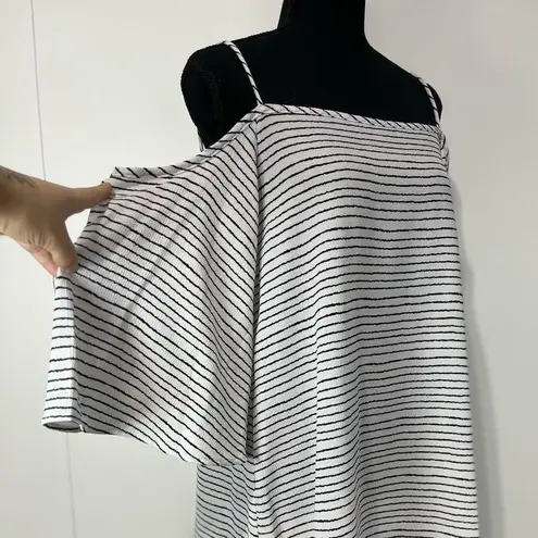 New Women’s Cold Shoulder Pin