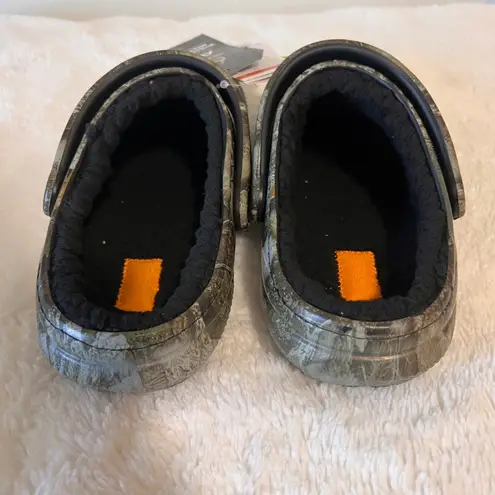 Crocs  Realtree Camo Lined Clogs Fur Lined Cozy Winter Shoes Size M6 W8 NEW - Image 5