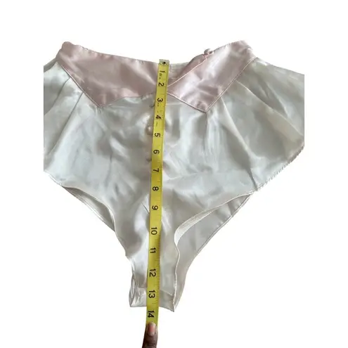 Apostrophe Vintage Intimates Satin Ivory Pink Pajama Set Embroidered Pocket FLAW