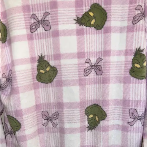 The Grinch Pink Plaid Fleece Sweatshirt • Size Medium • Holiday Cozy Top NWT