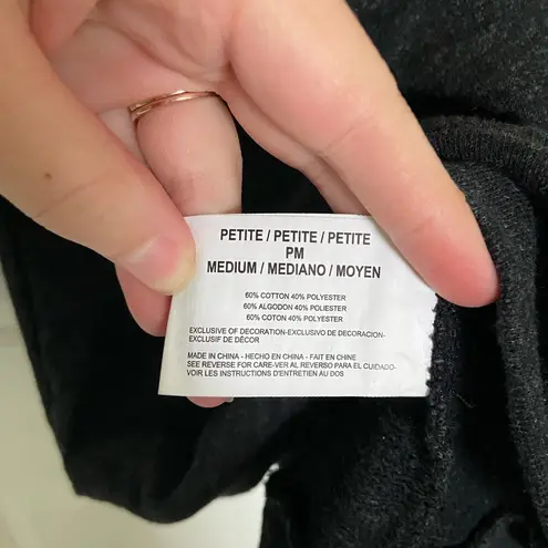 Gloria Vanderbilt NWOT GVS women’s dark gray cowl neck sweatshirt petite medium