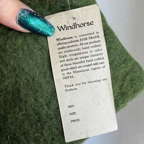 Vintage Nepal Handmade Felt flower & bauble zip Pouch in green lime & yellow nwt