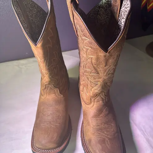 Laredo  Tan Western Cowboy Boots