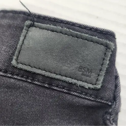 Basement High Waist Skinny Jeans Black Denim Waist 27 inches Size EU 40