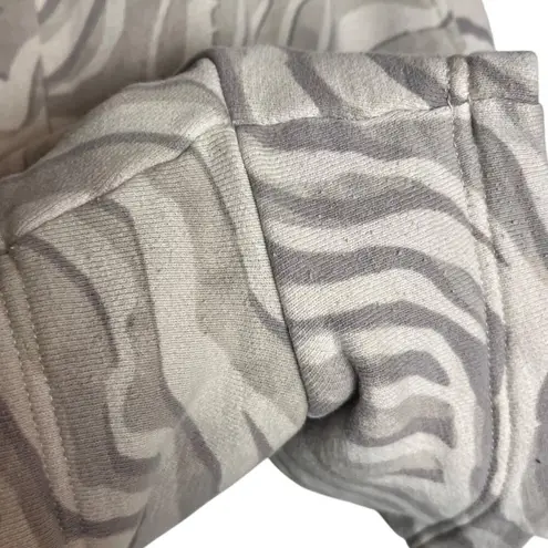 Sweaty Betty Essentials Women's XS Gray Zebra Print Shorts Comfy Loungewear Cozy