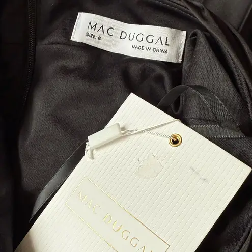 Mac Duggal Pleated Feather Cap Sleeve Open Back Gown Black Women’s Sz 6