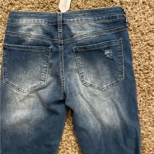 SO  Denim Jeggings Jeans Distressed Skinny Women’s Sz 5/27 Low Rise New with Tags