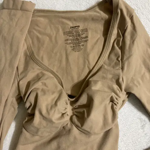 SKIMS Long Sleeve Sculpting Thong Bodysuit XS