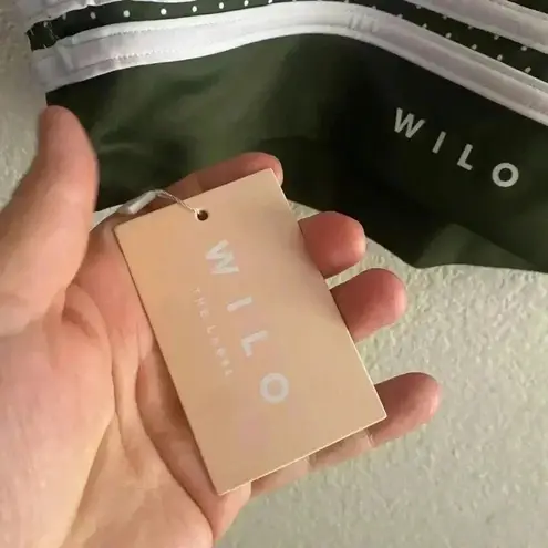 🆕WILO Contour Polka Dot Striped Padded Sports Bra/Top L🆕 Green Size L