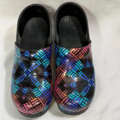 Dansko  Womens Professional Color Weave Patent Leather Clog Shoes Sz 38 (7.5-8)