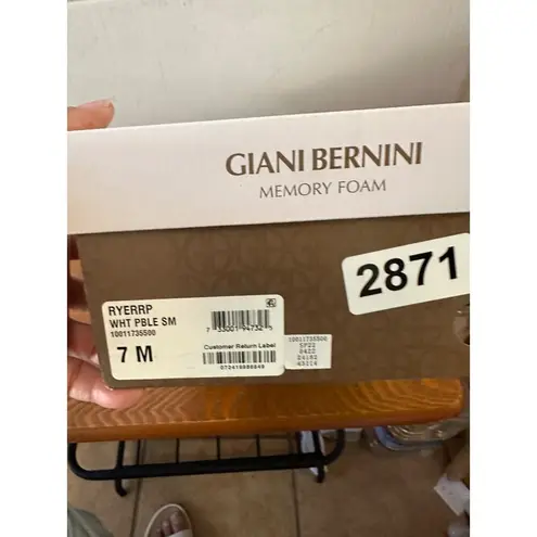 Giani Bernini Gianni Bernini Women’s Memory Foam Slip On Wedge Heel Sandal White 7 Sku 2871