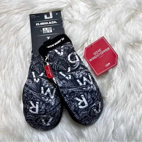 Armada Women’s Carmel Windstopper Mittens. Size Small. New With Tags. Black