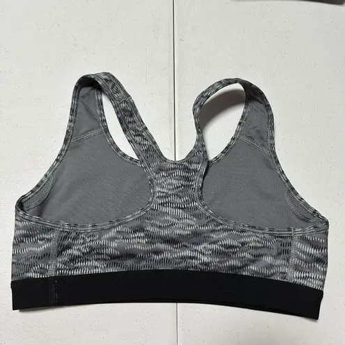 Nike  Pro Women Classic Sports Bra Dri Fit Top Racerback Workout Gym Size Medium