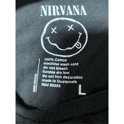 Nirvana Black Graphic Crop Band Tee Juniors