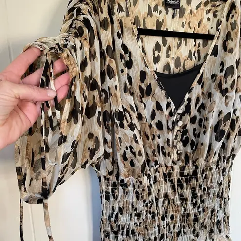 Frederick's of Hollywood Frederick’s of Hollywood blouse animal print attached camisole Women’s size XL