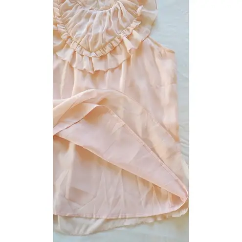 Unbranded Top Sleeveless Peach Large
blouse women’s tops