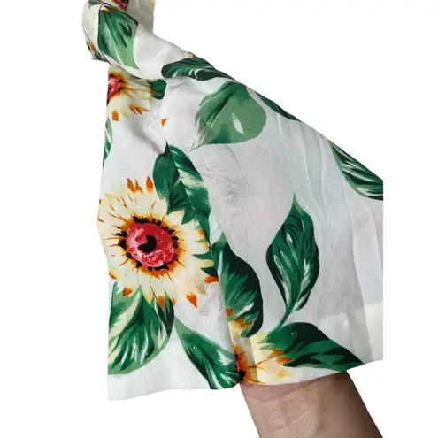 Miss California Sunflower Print Lace Up Front Collared Sleeveless Crop Top Large Yellow