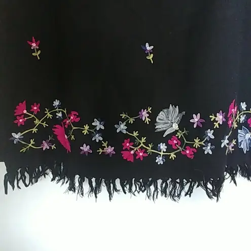 White Stag Women's Blanket Skirt w/ Flowers