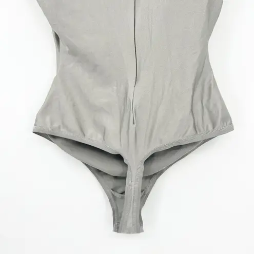 SKIMS Womens Summer Disco Mock Neck Sleeveless Tank Bodysuit Size M Smoke