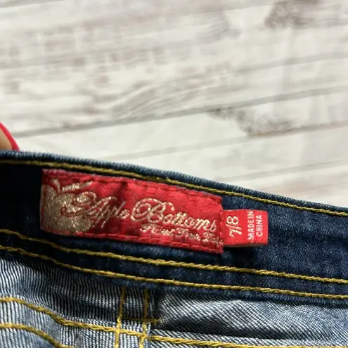 Apple Bottoms Apple bottom jeans rhinestones size 7/8 vintage y2k