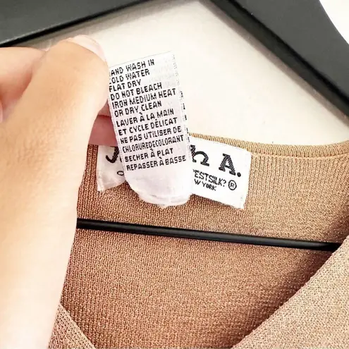 Joseph A . Gold Knit Sweater Crochet Lace Bell Sleeves V-Neck Holiday Chic M