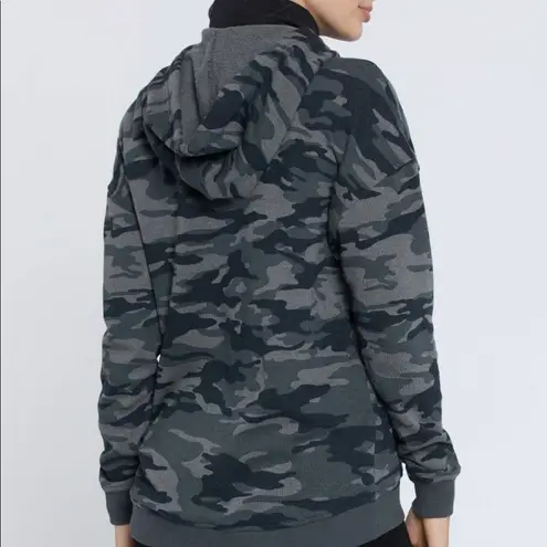 Seven7 Women Forest Camo Masked Hoodie NWT Size XL