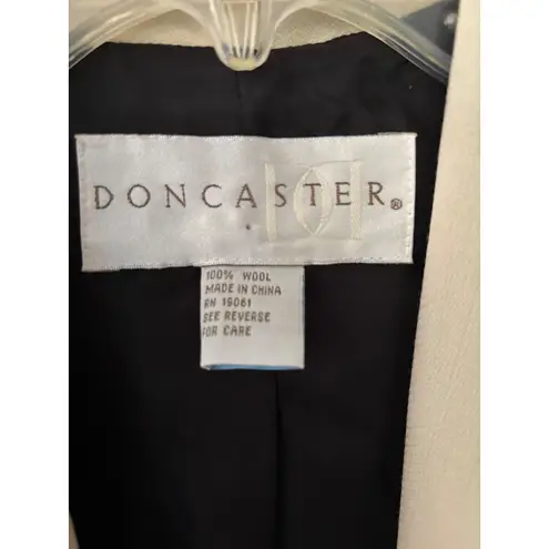 Doncaster Black Cream Collar Blazer Jacket 100 Wool Size 8