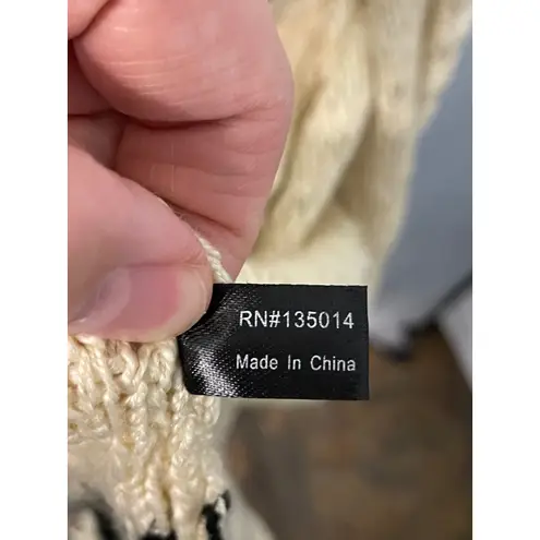 Janice Womens One Size Sleeveless Knit Vest Fringe Cream Black Boho Chic Black