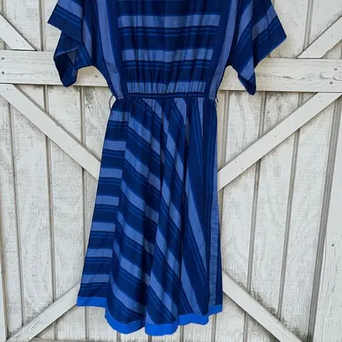 Vintage 70s short sleeve modest dress with stripes 80s