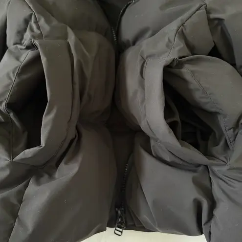 GU Warm Black Padded Women’s Jacket Puffer Jacket Size XS