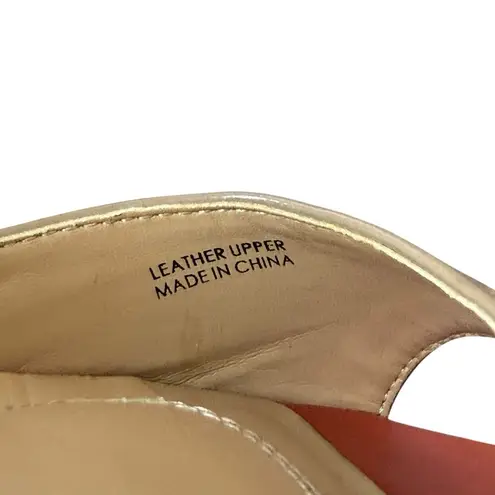 Tahari Fleur Womens Peep Toe Flats Tan Red White Ankle Strap Sandal 7.5M Leather