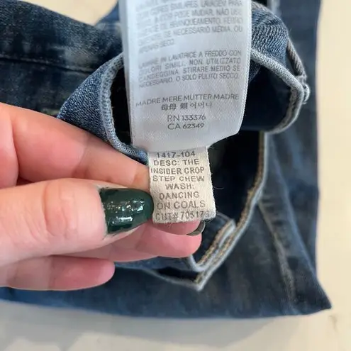 MOTHER Denim Mother The Insider Crop Step Chew in Dancing on Coals Size 26