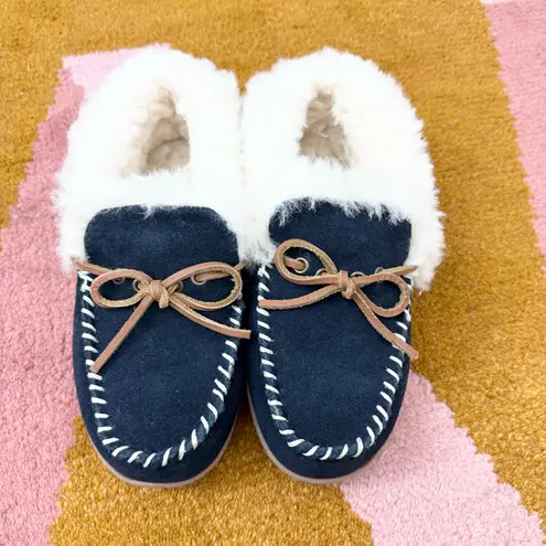 Vermont Country Store Navy Suede Lined Slippers
