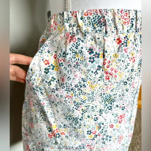 Lands End Floral Skort | Size 14 | EUC| Pockets | 98% cotton White