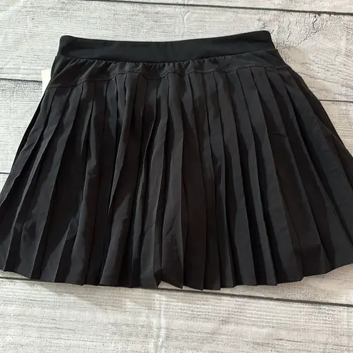 Spanx NEW  The Get Moving Pleated Skort Black - size S