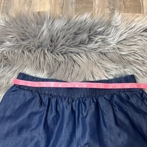 Apt. 9  chambray shorts NWT