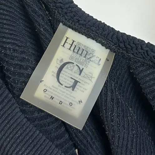 HUNZA G Square Neck One