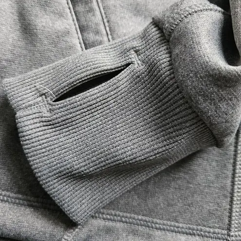 Nike  Therma Fit Hoodie Womens M Big Spell Out Drawstring Gym Run Colorful Thumb