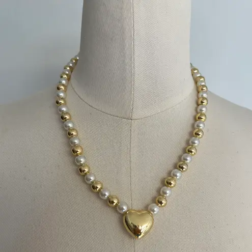 Rodinado Luxurious Heart Necklace NWT